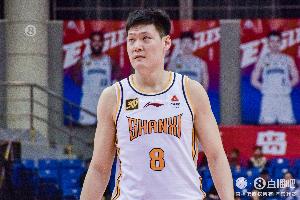 直播吧：山西男篮已经与张宁完成续约